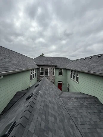 A new Portland roof by J&J Roofing & Construction